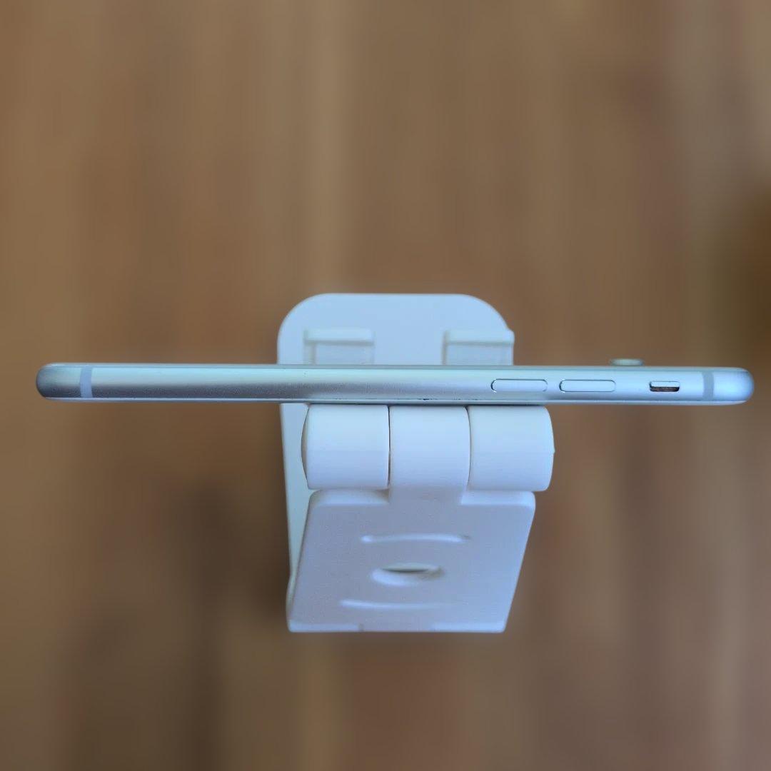 iPhone8 シルバー 256GB