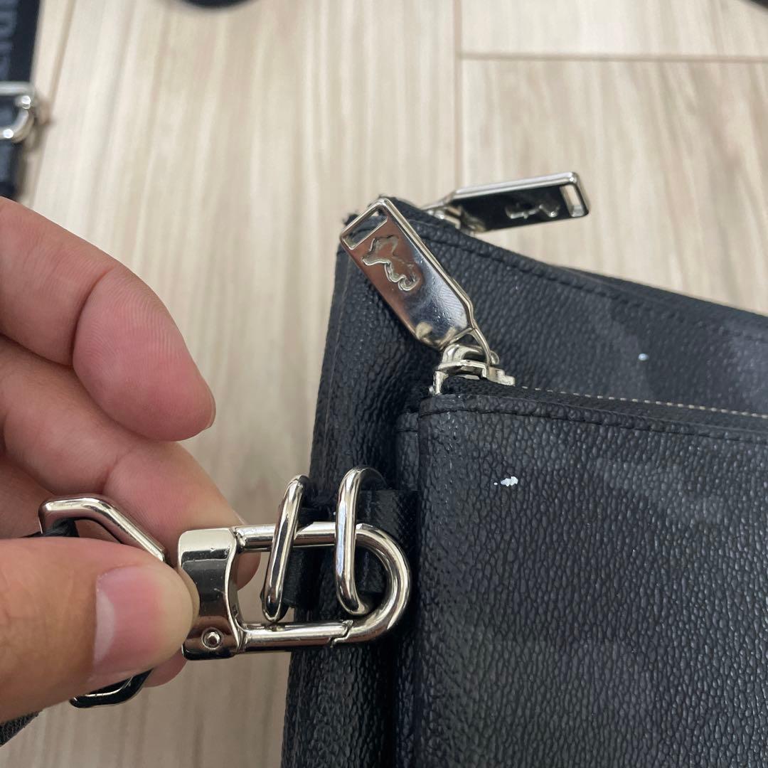 ジャンティバンティ　クロスボディバッグ　ブラックカモ　レザー　ショルダー