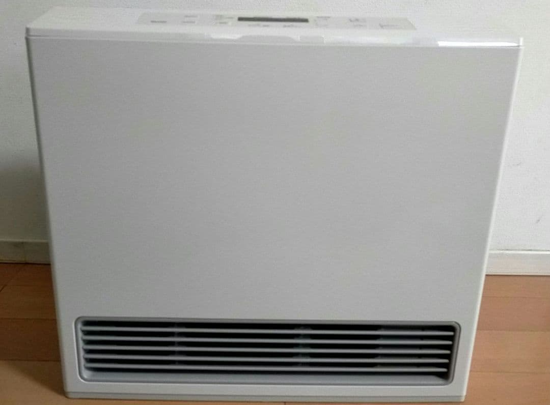 Rinnai RC-U5801PE-WH 都市ガス　ガスファンヒーター　２３年製