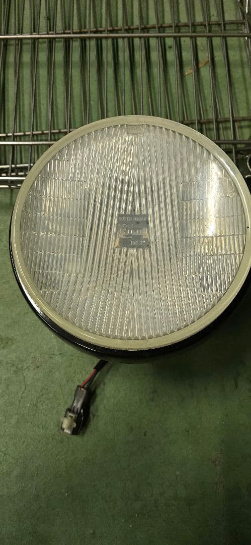 r*0様 値下げしますCIBIE　凹み　ヘッドライト　フォグ