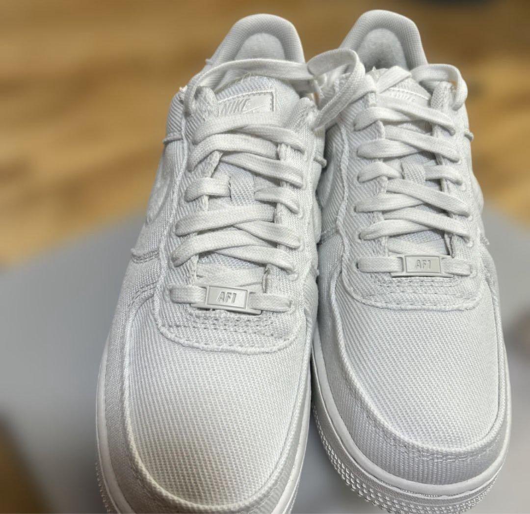 靴　ナイキ　NIKE AIR FORCE1 ホワイト　メンズ26.5センチ　新品
