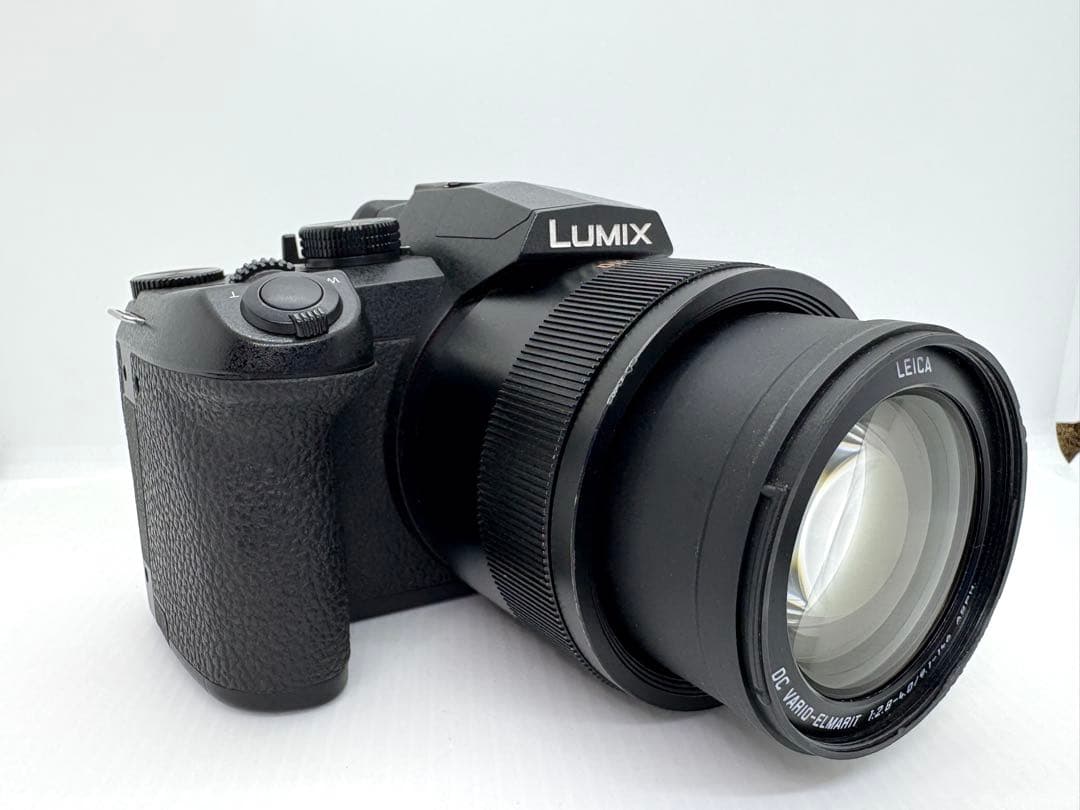 Panasonic デジカメ　ルミックス　DC-FZ1000M2