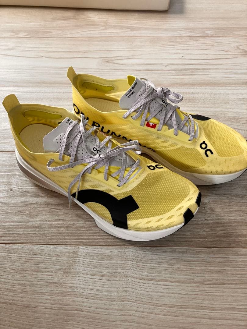 1*n様 走行15キロ　On cloudboom strike 26cm