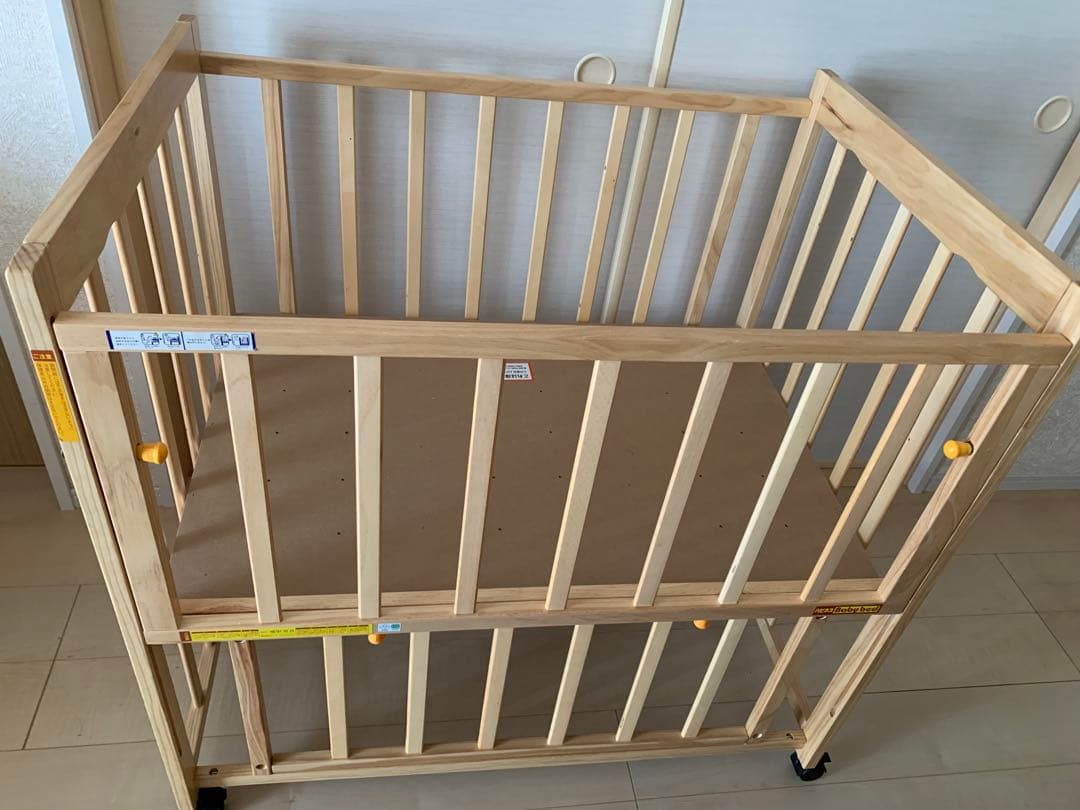 ヤトミ 西松屋 キャスター付きミニベビーベッド 説明書付き 90×60 敷布団付