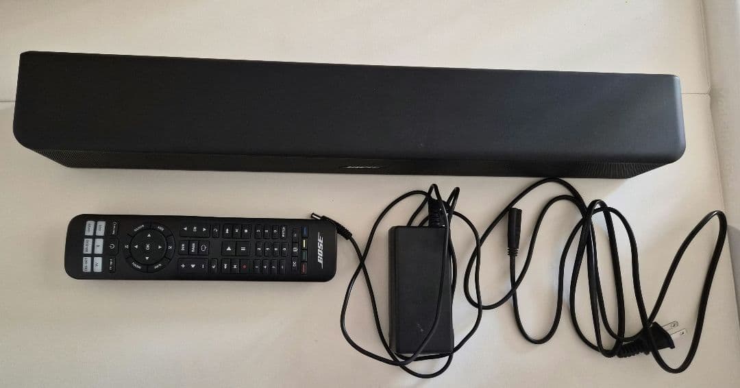 Bose Solo 5 TV Sound System　本体＋アダプタ＋リモコン