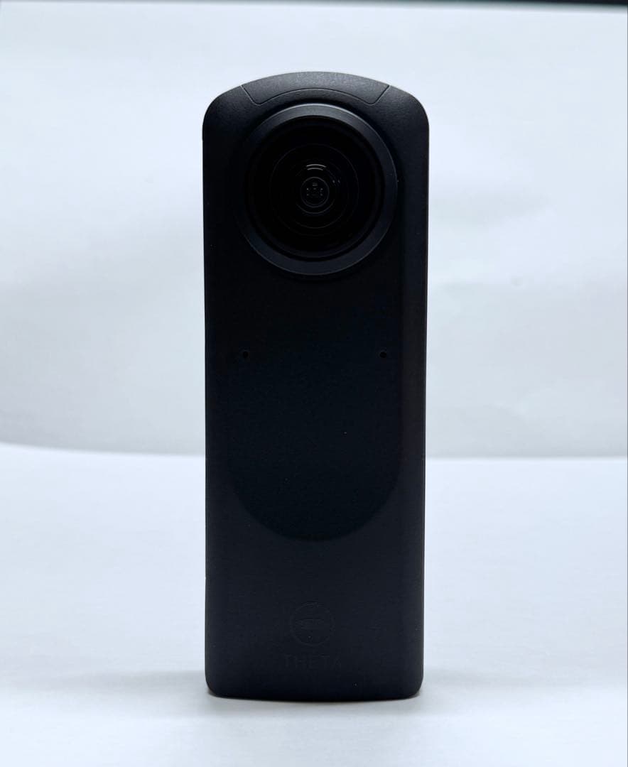 RICOH THETA z1 360度カメラ 美品 シリコンケース、スタンド付