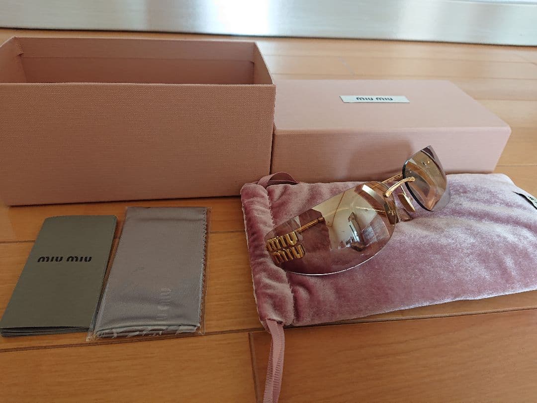 ☆正規品☆miu miu サングラス