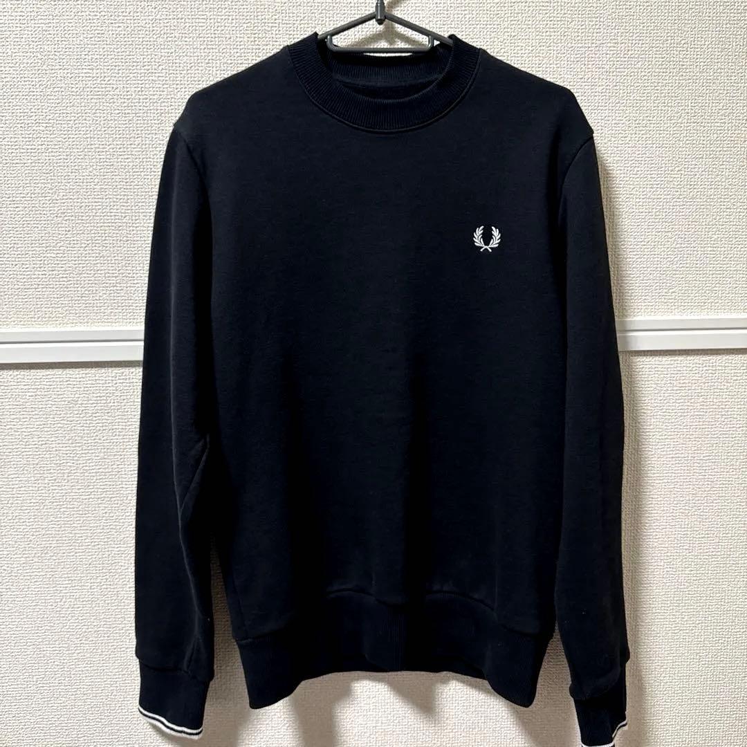Fred Perry フレッドペリー　ブラック スウェット トレーナー