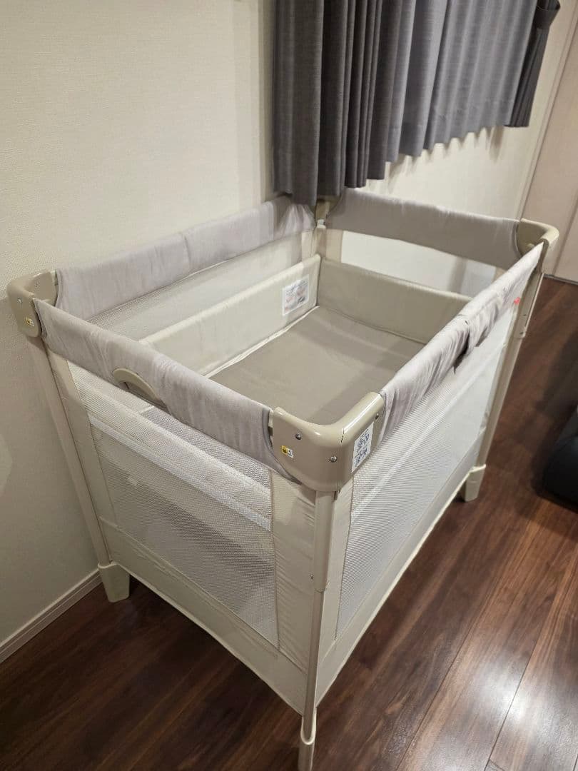 ★ほぼ未使用★ Apric/アプリカ/ココネルエアープラスAB/ベビーベッド