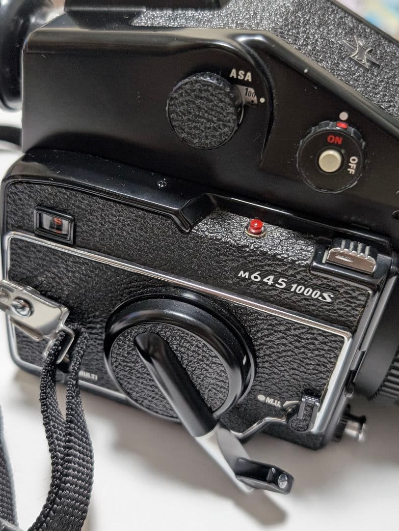 フィルムカメラ Mamiya 645