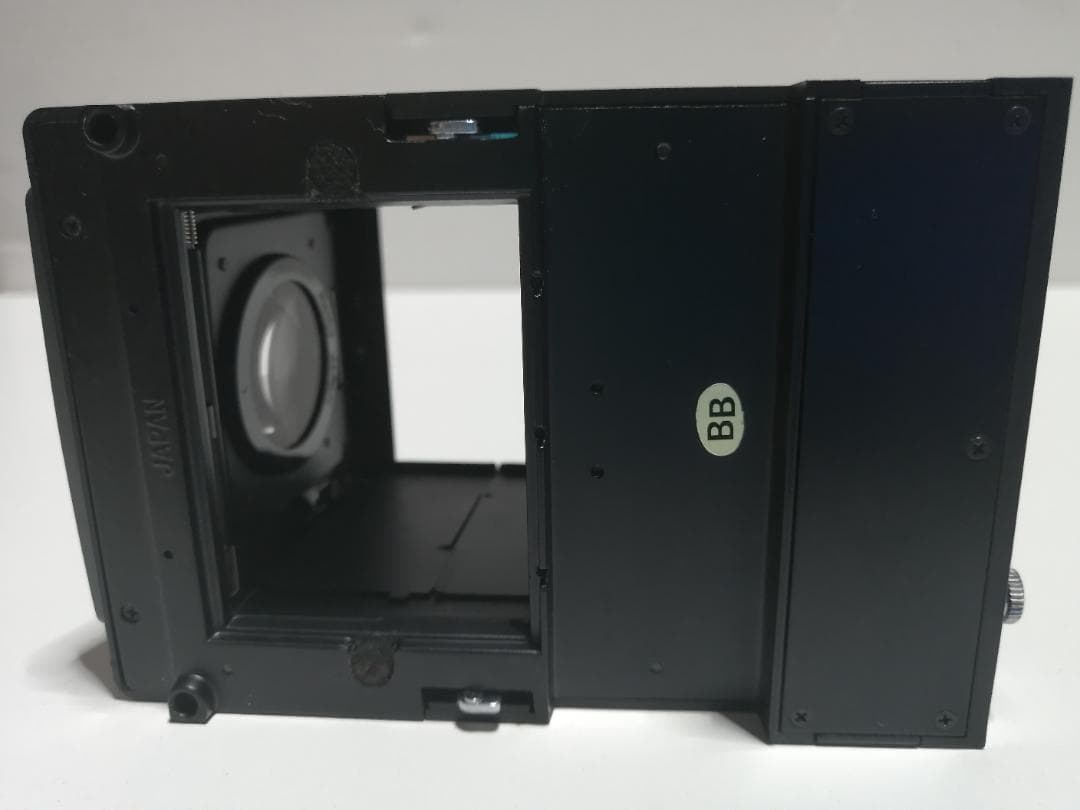 ご覧頂きありがとうございます!　マミヤ645用ウエストレベルファインダーです。