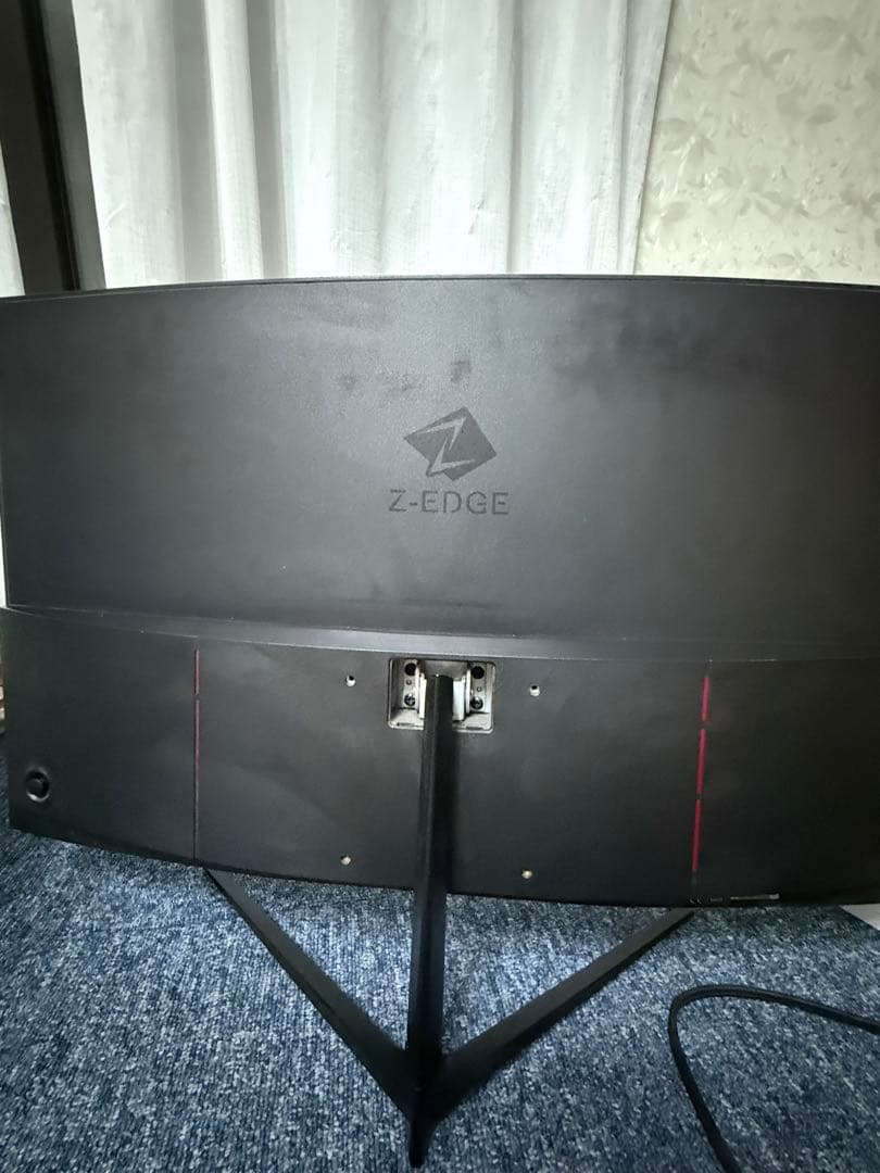 Z-EDGE 湾曲モニター 本体240Hz