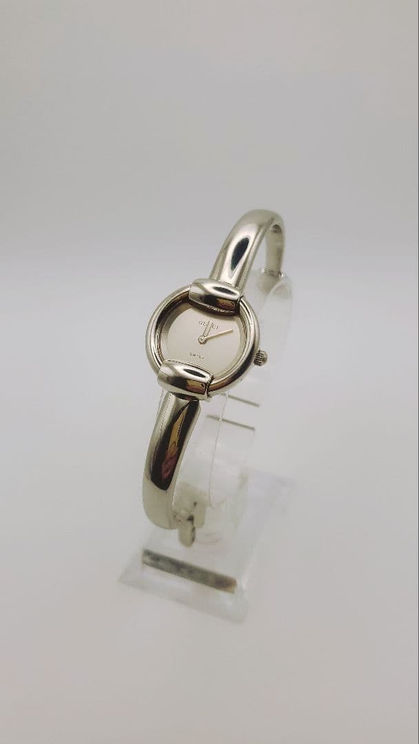 M*K様 年末限定。【稼働品】良品。グッチ　GUCCI 1400L 。 クォーツ