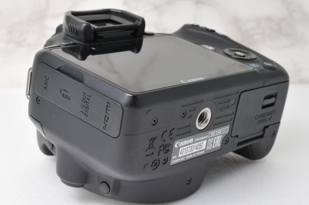 ショット数新品級 美品 Canon EOS Kiss X7⭐️スマホ転送 カメラ