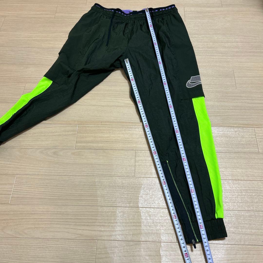 ほぼ未使用 ナイキ NSW ウインドブレーカー 上下 セットアップ 上XL 下M