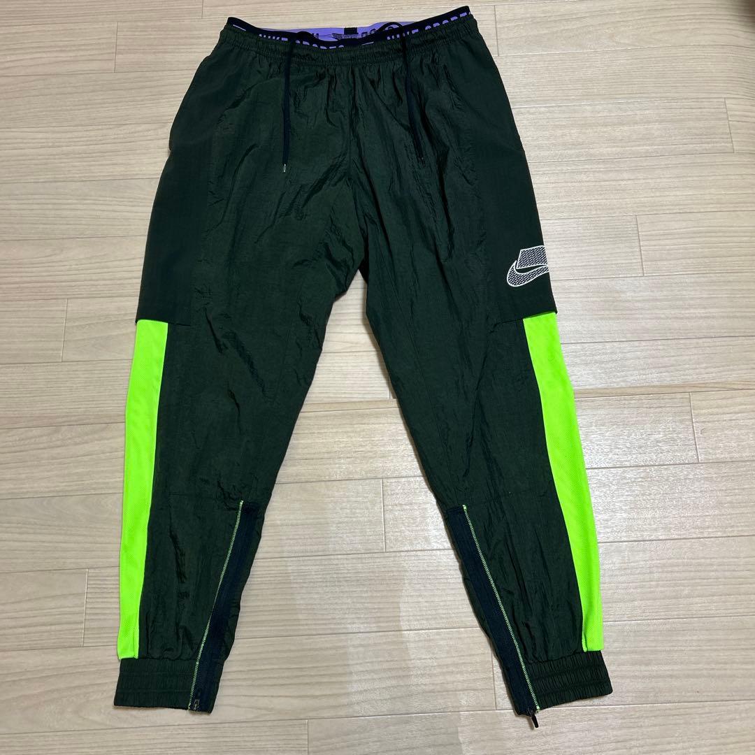 ほぼ未使用 ナイキ NSW ウインドブレーカー 上下 セットアップ 上XL 下M