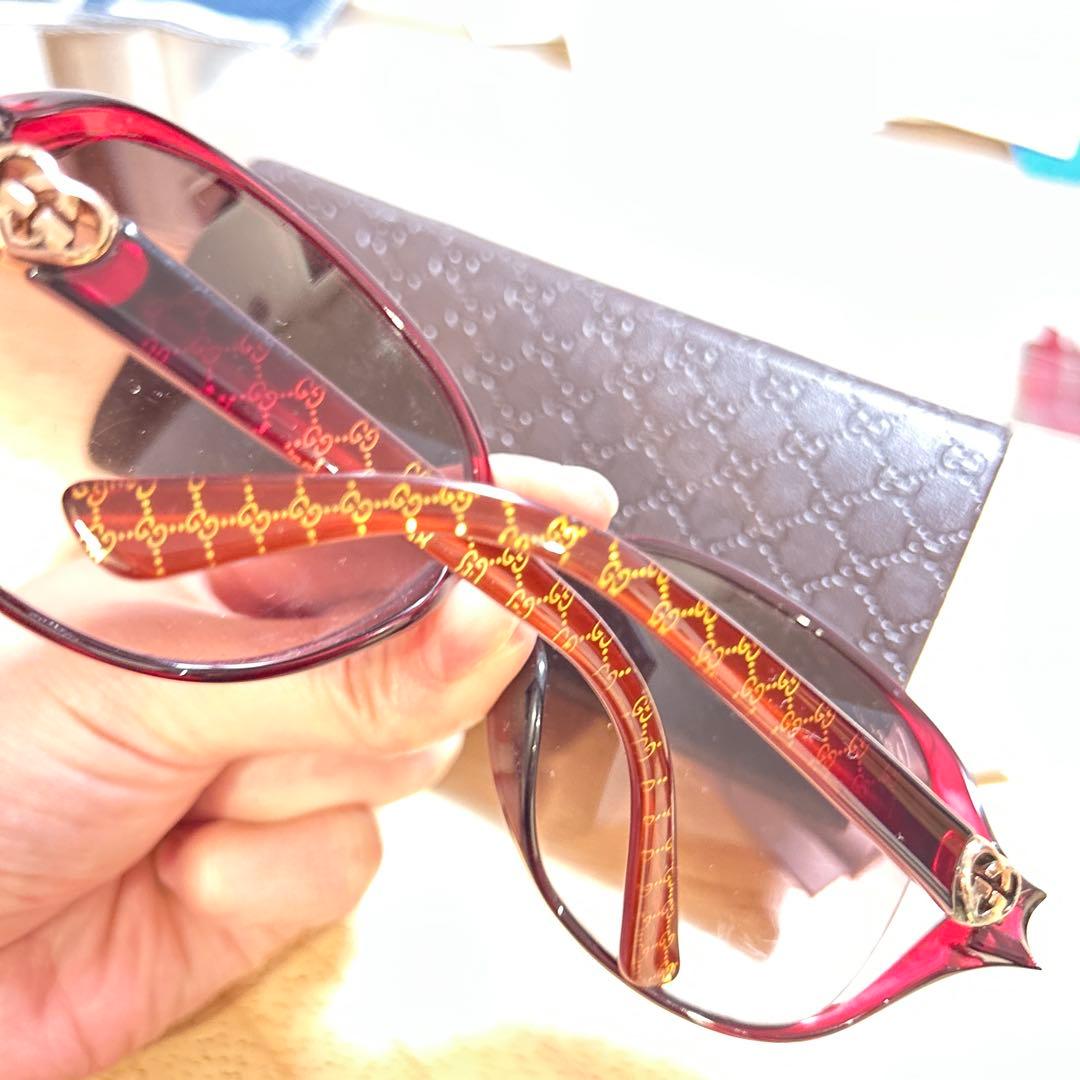 大幅お値下げ！GUCCI ラウンド サングラス レッド ケース付き