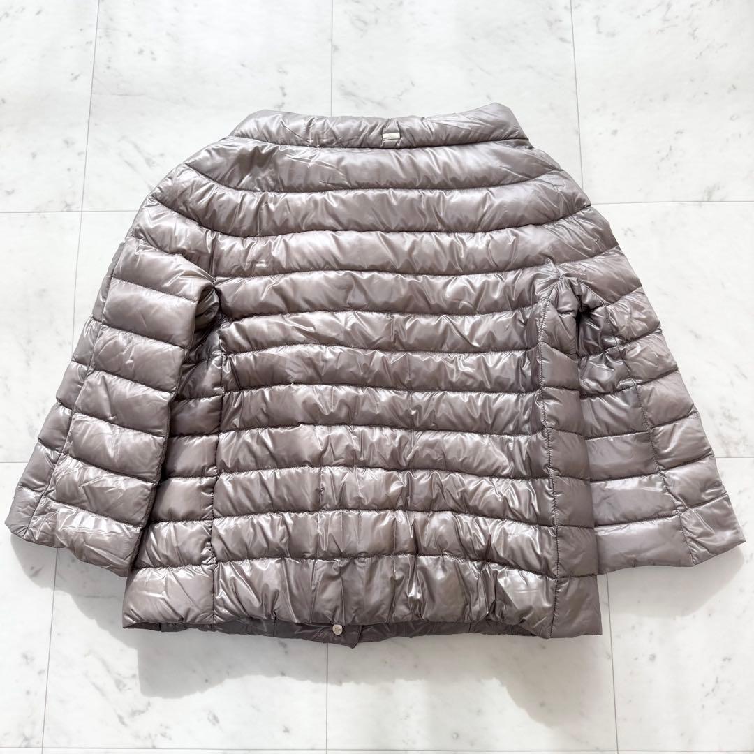 【美品】HERNO ヘルノ ダウン ライトダウン 手洗い 軽量 フレアスリーブ