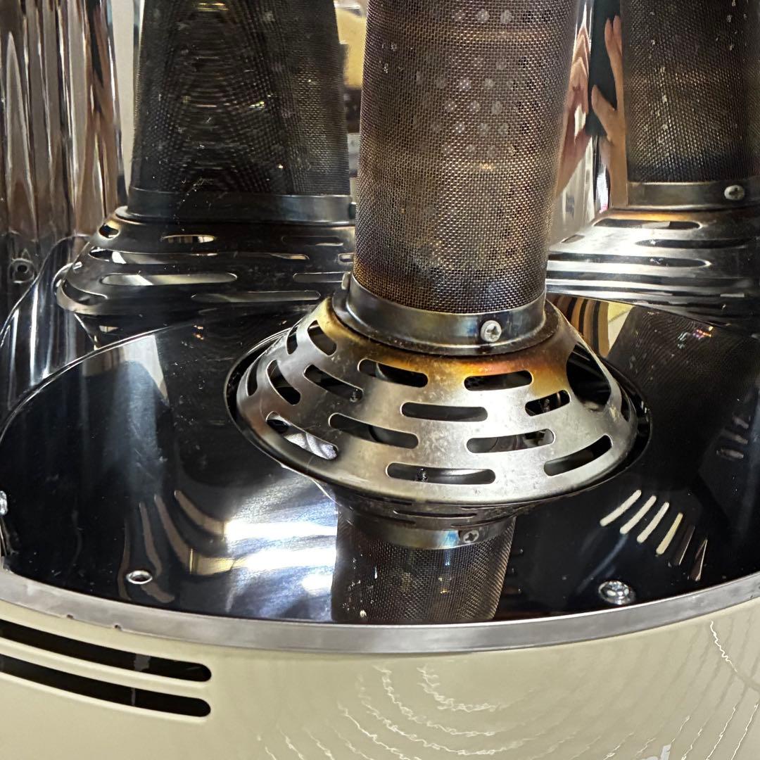 【元箱入り】IwataniカセットガスストーブCB-STV-DKD2 デカ暖II