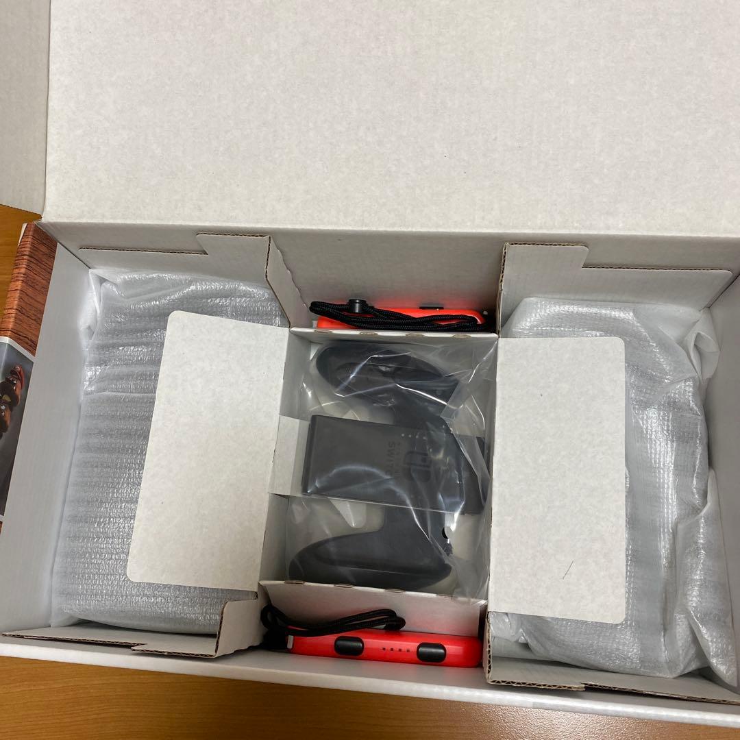 任天堂スイッチ　スーパーマリオ オデッセイ限定セット　本体　付属品