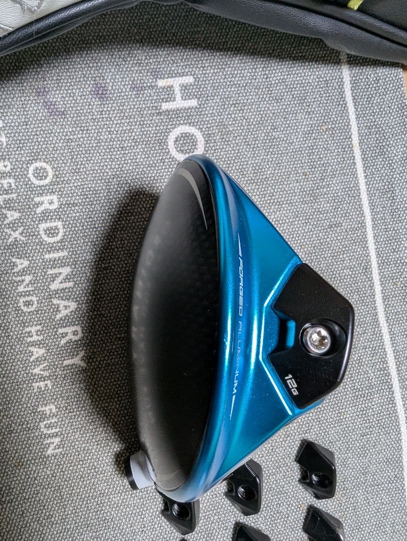 TaylorMade SIM2 MAX ドライバー 10.5度　ウエイト付き