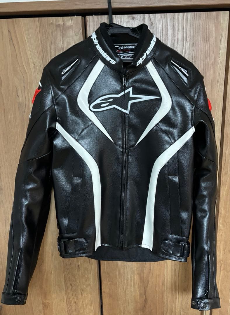 alpinestars （アルパインスターズ）puレザージャケット