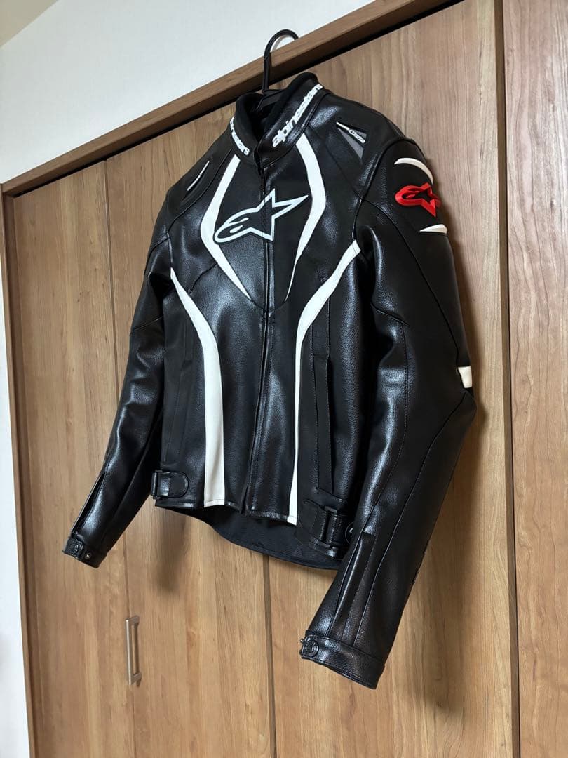 alpinestars （アルパインスターズ）puレザージャケット