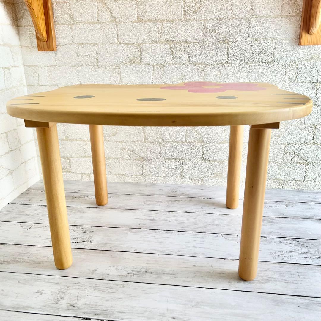 日*0様 ❤️希少！木製テーブル レトロ ハローキティ カオハナ 机 ローテーブ