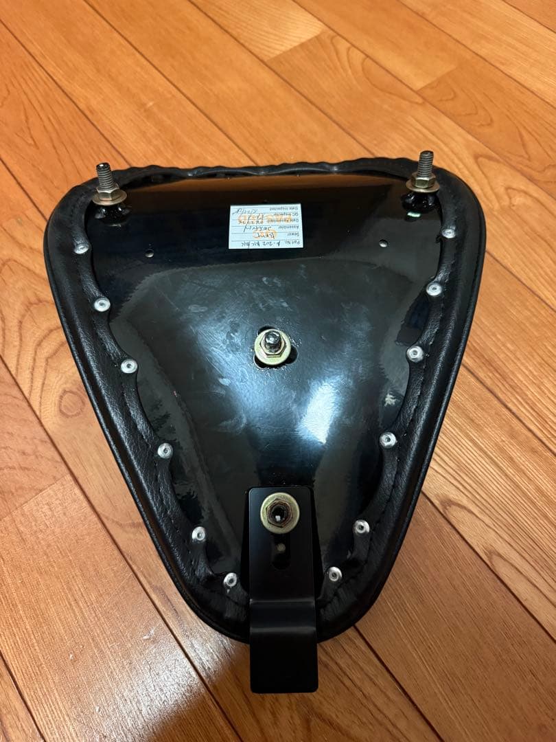 シャドウ400ソロシート