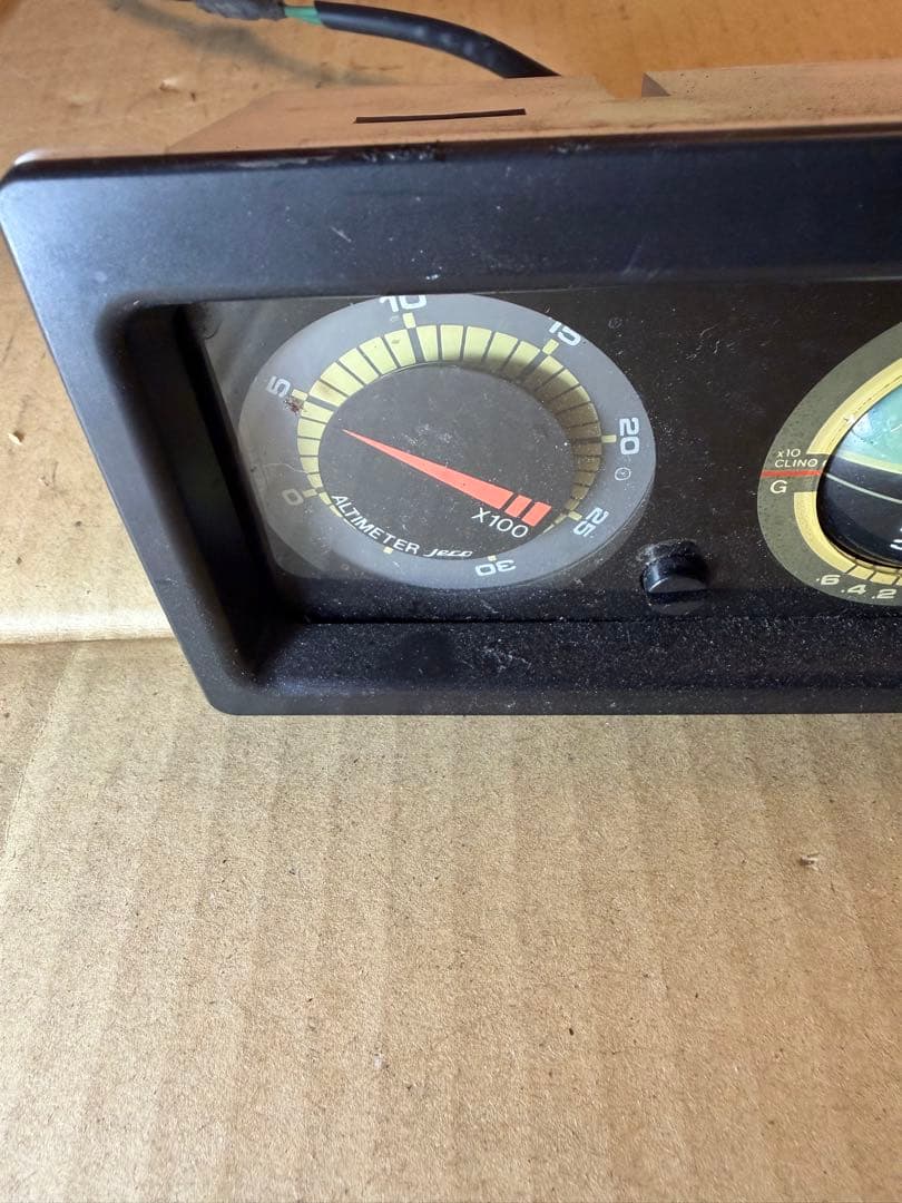 ジムニー JA11 高度計 傾斜計 レボゲージ 純正
