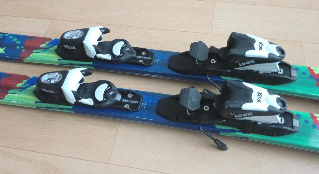 ■■送料無料■Hart■子供用スキーフルセット■板116靴22■WAX済■■