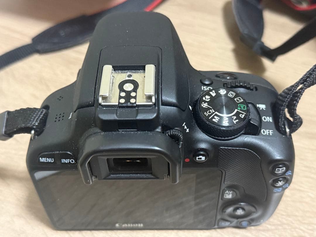 【美品】Canon EOS Kiss X7 デジタル一眼レフカメラ　セット
