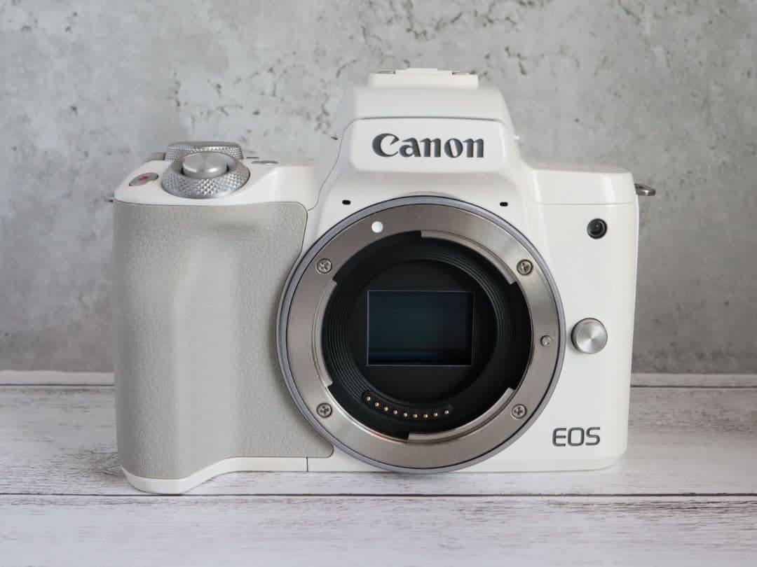 Canon EOS kissM 標準ズームレンズキット