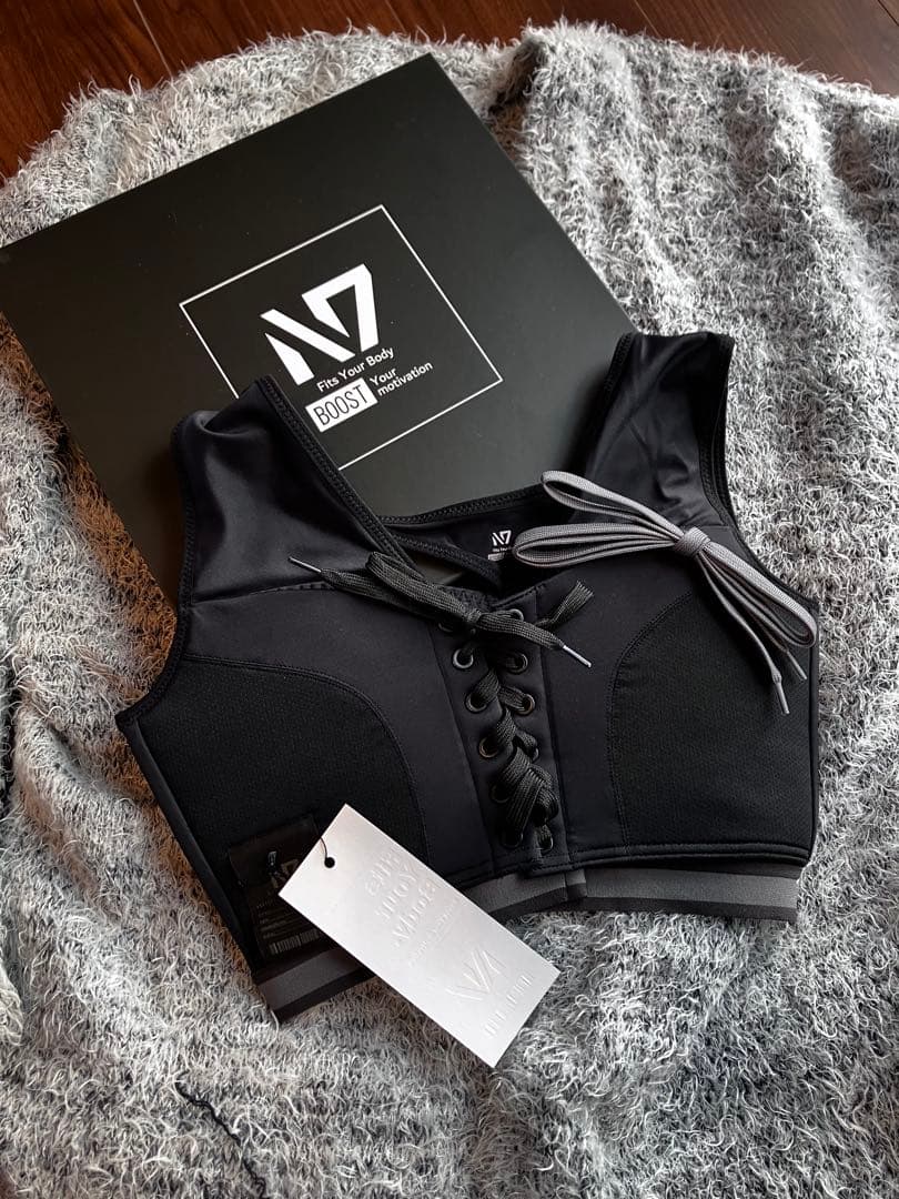 N7 スポーツブラ 新品タグ付き ブラック　ひなちゃんねる