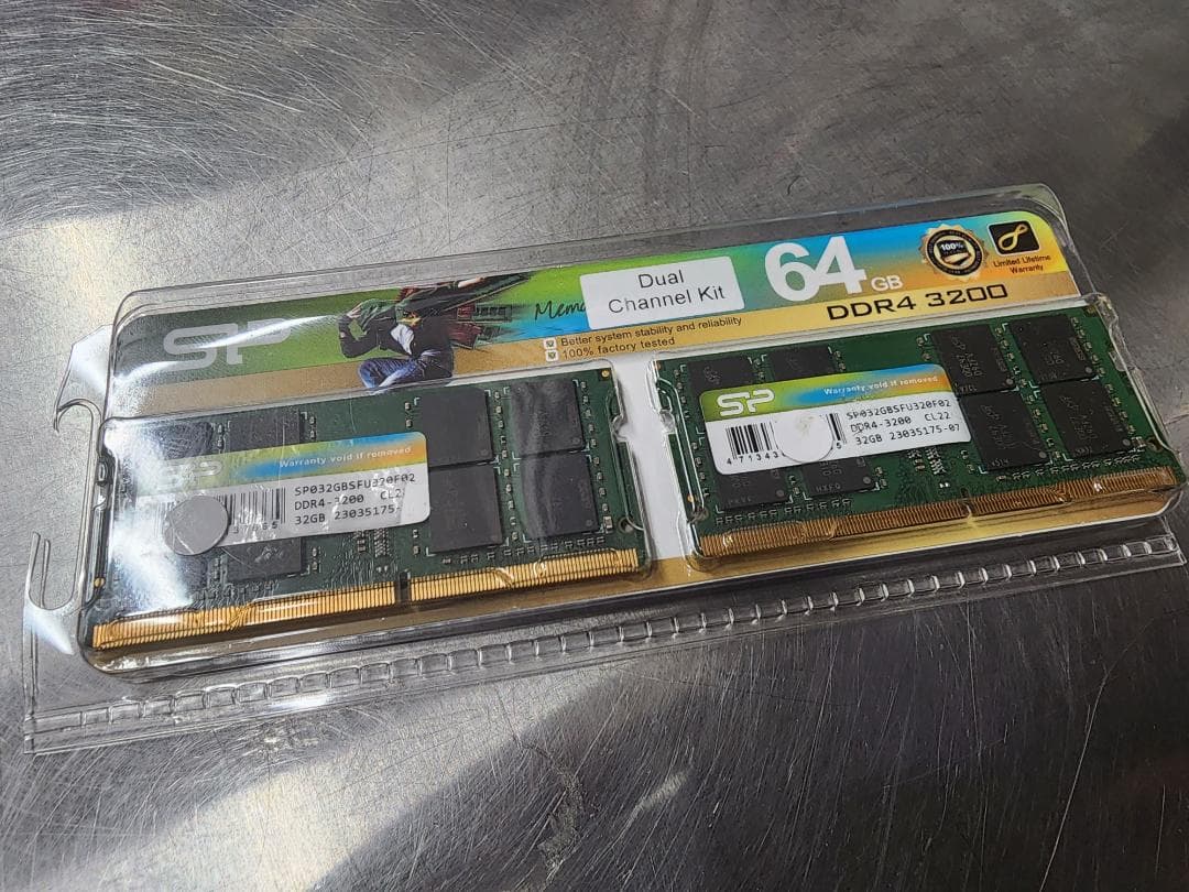 SP シリコンパワー 32GBが2枚で64GB DDR4 3200MHz メモリ