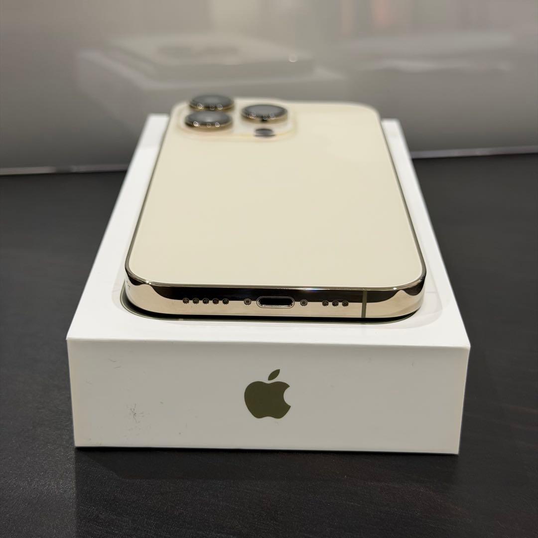 【美品】iPhone14Pro 256GB (早い者勝ちとします)
