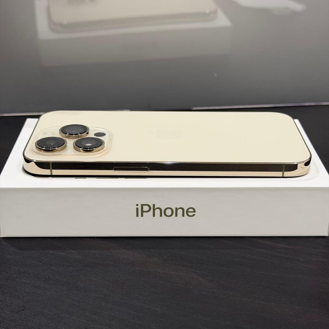 【美品】iPhone14Pro 256GB (早い者勝ちとします)