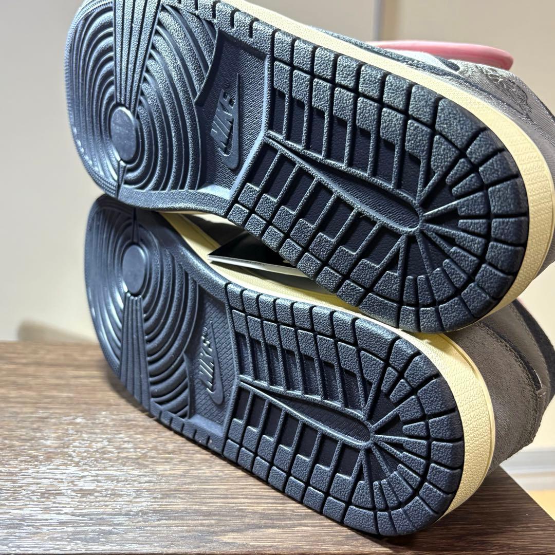 【新品】Air Jordan 1 MID SE ケイブストーン　箱有り