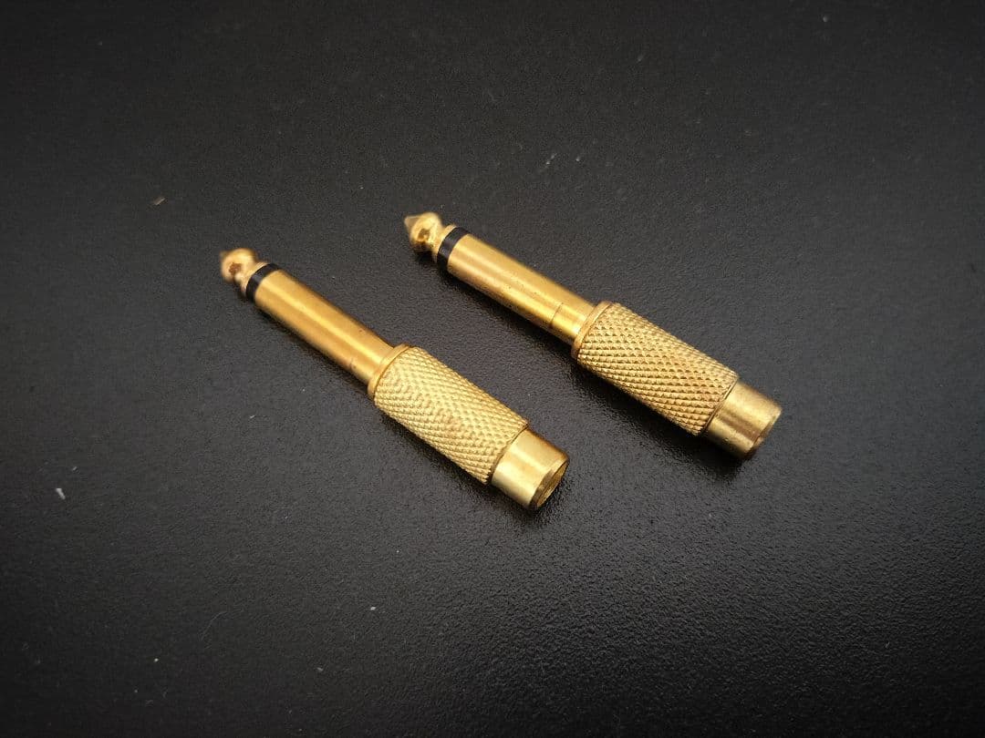 AB INTERNATIONAL パワーアンプ