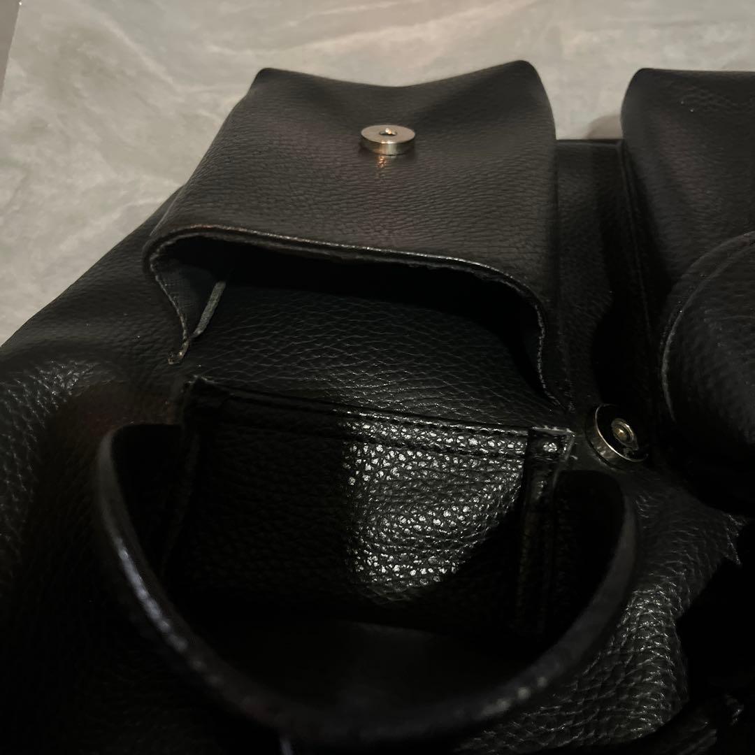 ヴィヴィアン　レザー　リュック