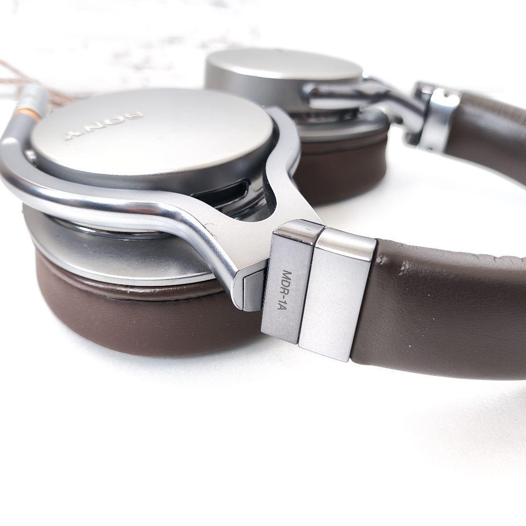 SONY MDR-1A 有線ヘッドホン シルバー