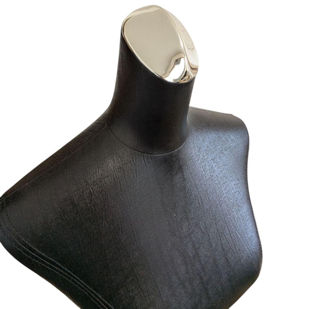 希少　トルソー　レディース　腕付き　 黒　ブラック　マネキン