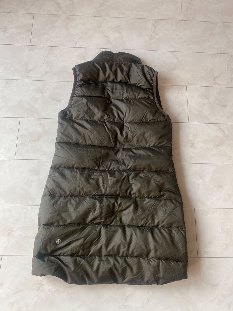 ルルレモン　ダウンベスト　ロング　2