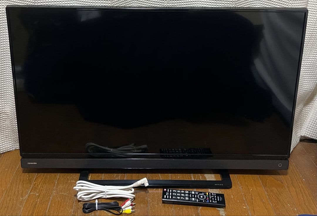 東芝40型地デジ液晶テレビ　フルハイビジョン外付けHDD録画対応　17年製