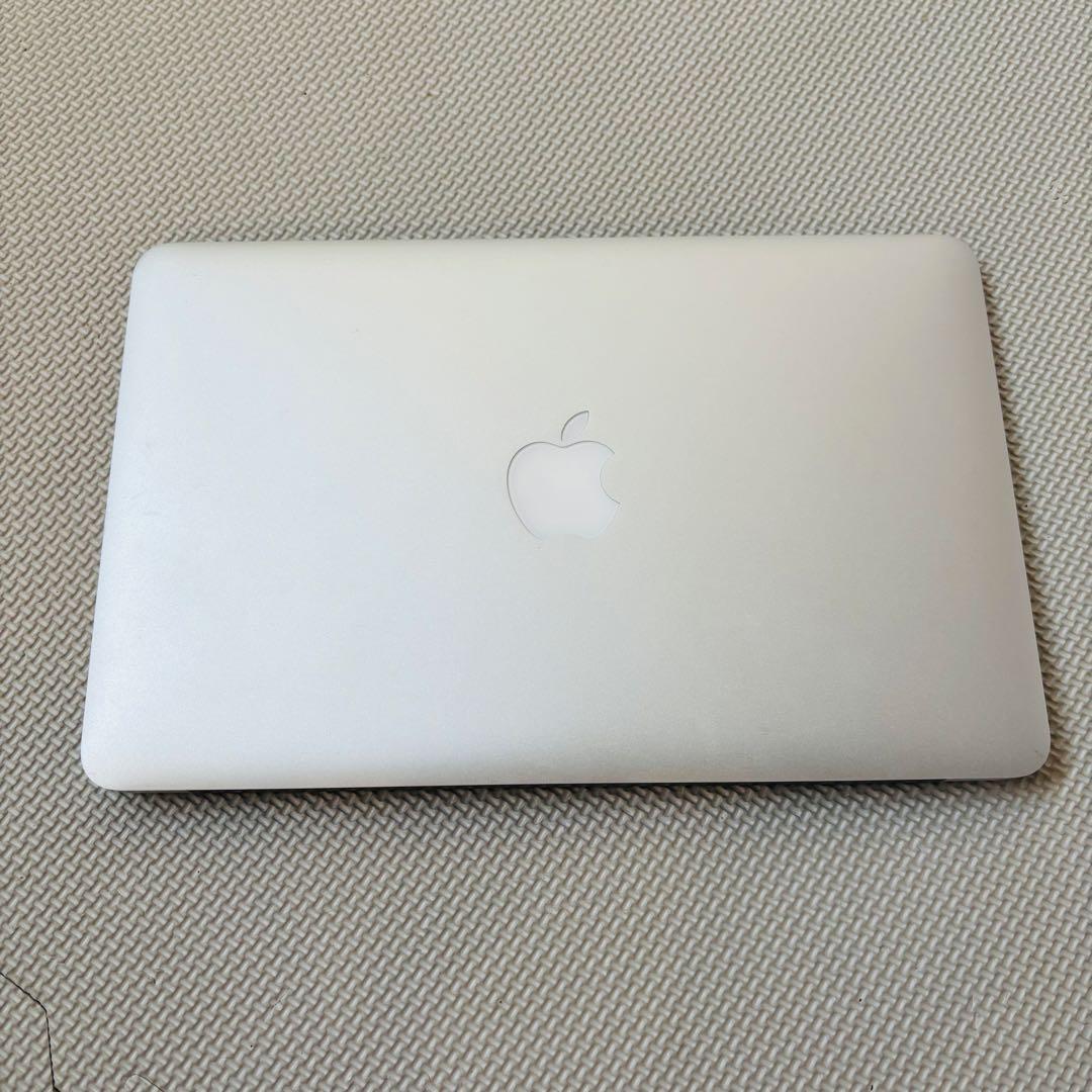 動作品｜MacBook Air (11-inch, Early 2015)