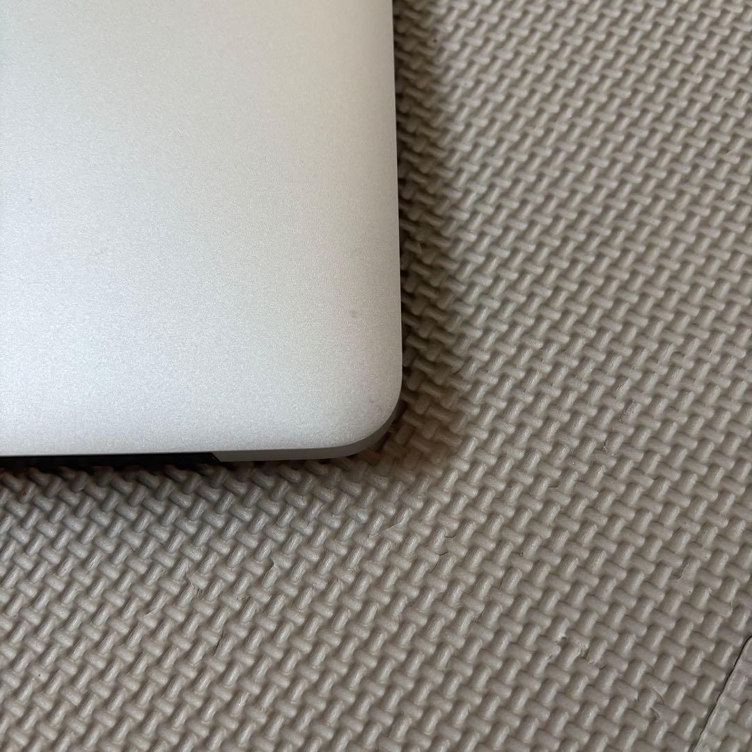 動作品｜MacBook Air (11-inch, Early 2015)