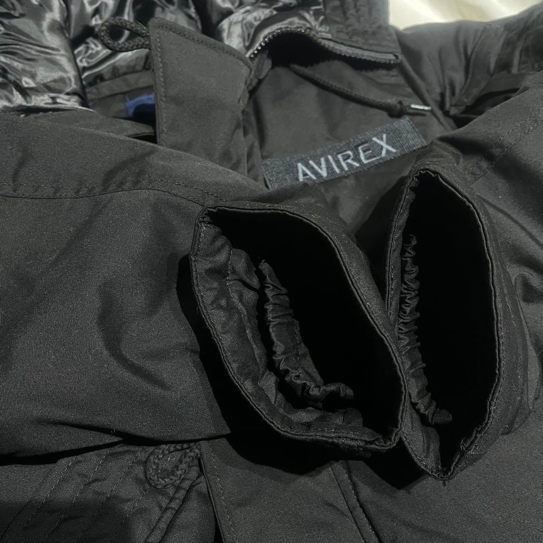 【美品】AVIREX ブラック Lサイズ フード付き 冬物 人気