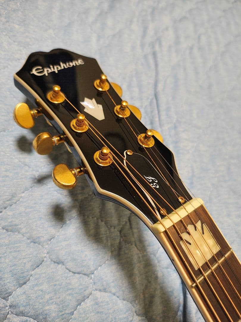 Epiphone EJ-200SCE/極美品/専用ケース付
