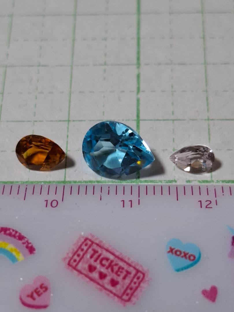 よこよこページ　パライバ　パパラチア　モルガナイト　五大希少石