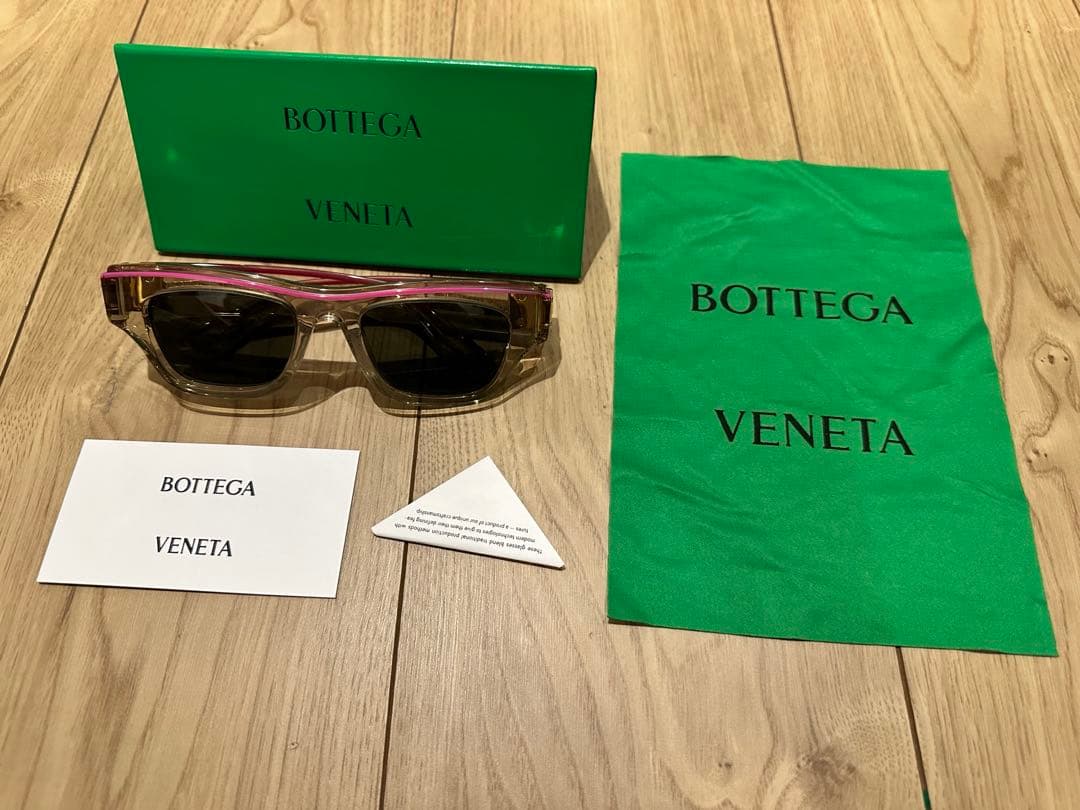 Bottega Veneta サングラス クリア/ピンク